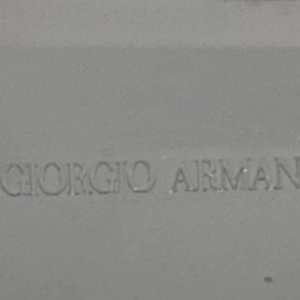 Giorgio Armani no visible